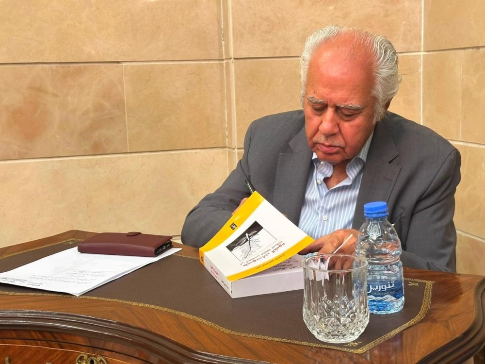 كلمة الدكتور عبد الحسين شعبان في احتفالية توقيع كتابه ” هسهسات الضوء في أنطولوجيا الثقافة العراقية”