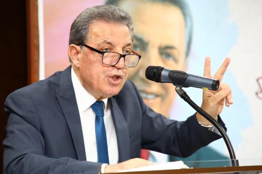 شوقي بزيع لـ«شغف»: الشعر ليس مراسلًا حربيًا