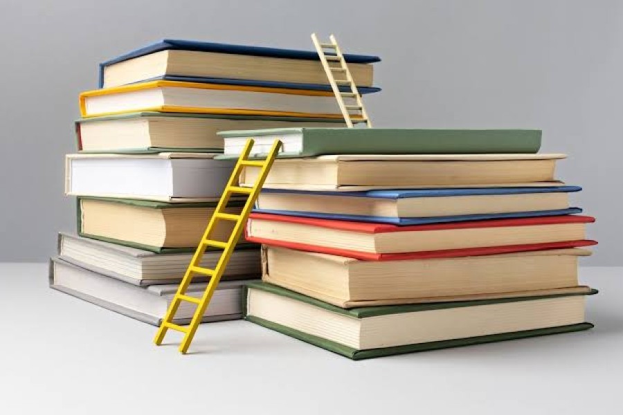 كلهم يكتبون… فمن القارئ؟!